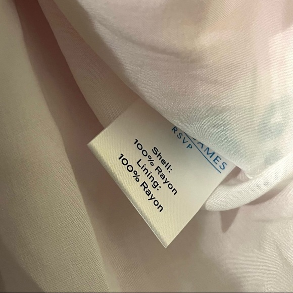 Draper James RSVP Wms M Pink Floral Flounce Smocked Top Flutter Sleeve Peasant - Picture 5 of 6